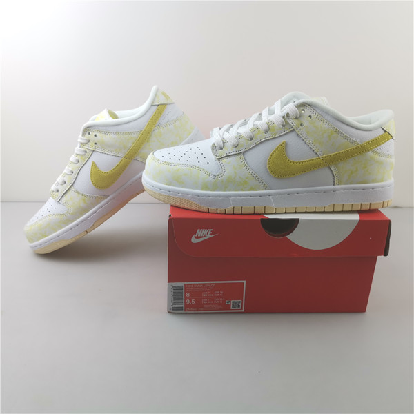 Nike Dunk Low Yellow Strike (W) DM9467-700