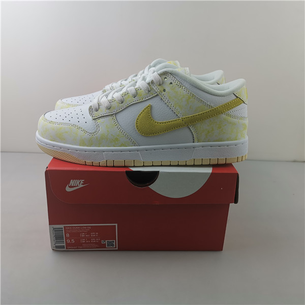 Nike Dunk Low Yellow Strike (W) DM9467-700