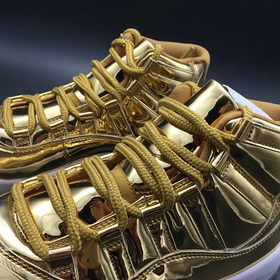 Air Jordan 11 Retro P1NNACLE Metallc