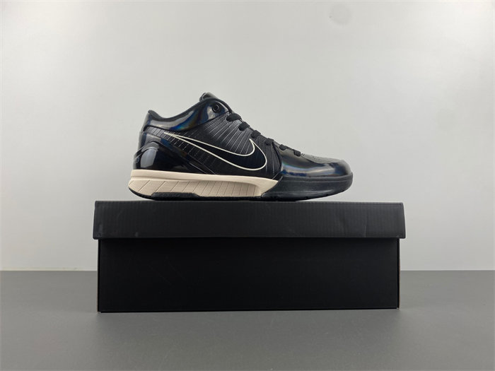UNDEFEATED x Nike Kobe 4 Protro CQ3869-001