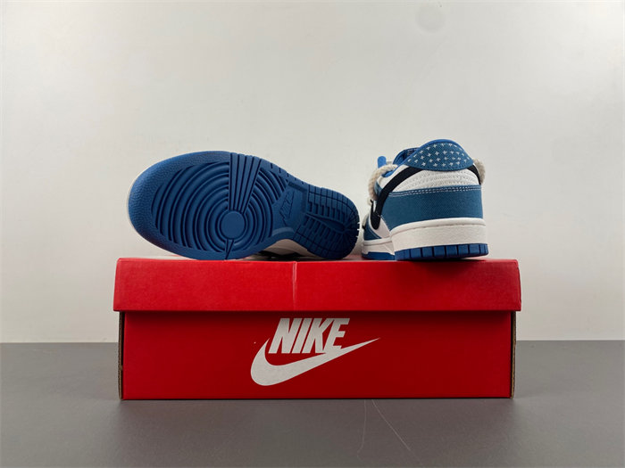 Nike Dunk Low DV0834-101..