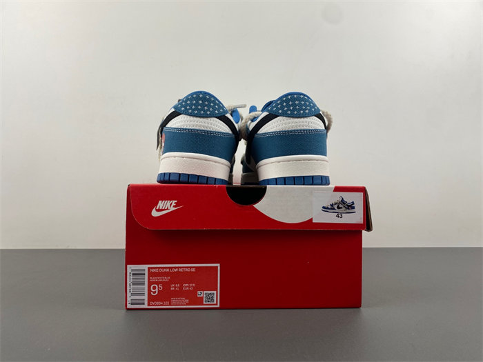 Nike Dunk Low DV0834-101..