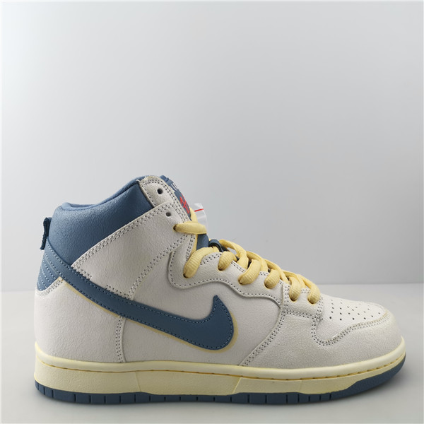 ATLAS X SB DUNK LOW