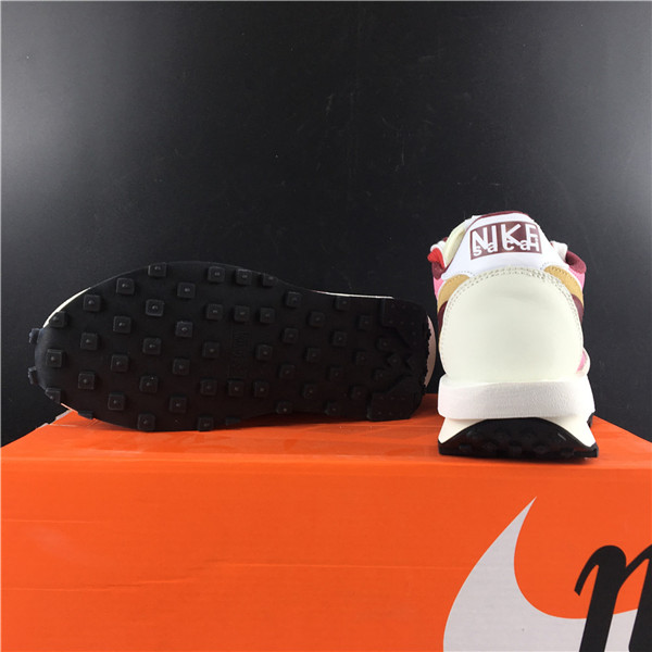 NIKE SACAI X LDV WAFFLE