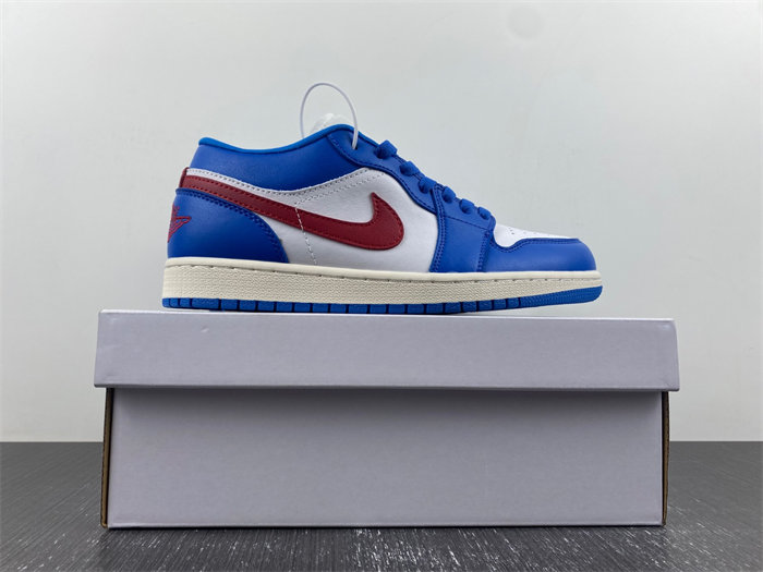 Air Jordan 1 Low DC0774-416.