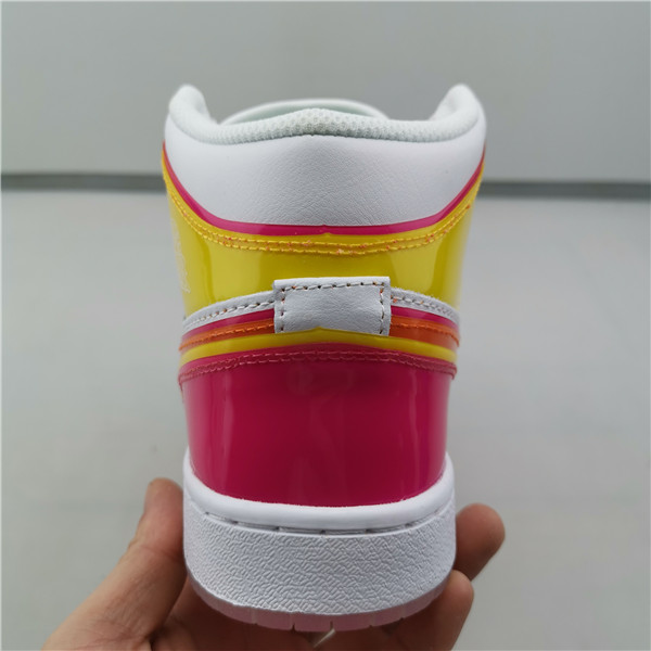 Air Jordan 1 Mid SE GS