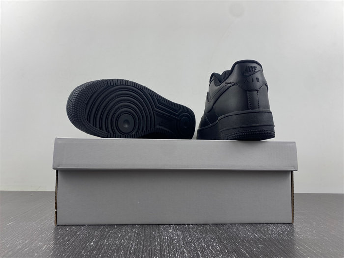 Nike Air Force 1 Low