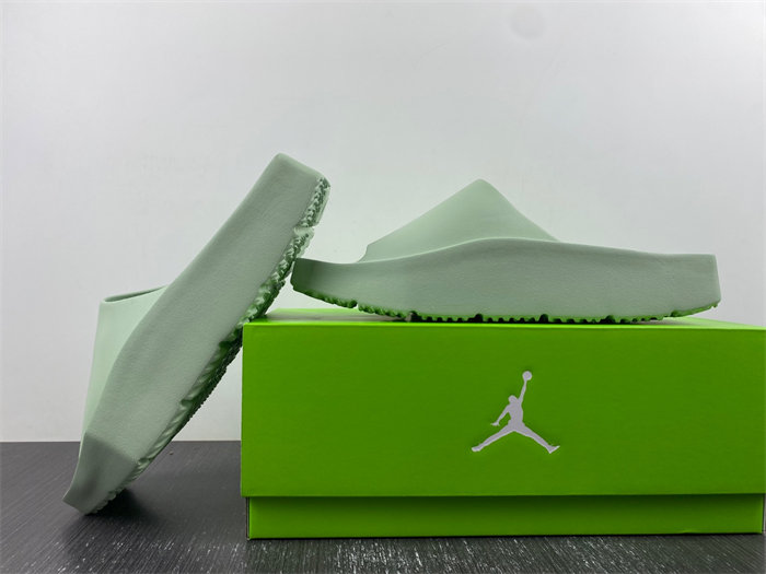Jordan Hex Slide DO8992-300