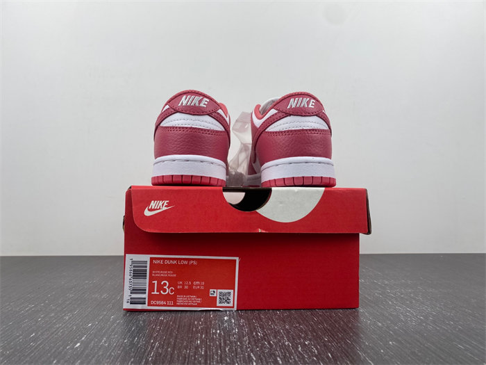 NIKE DUNK LOW SP ORANGE PEARL DC9564-111