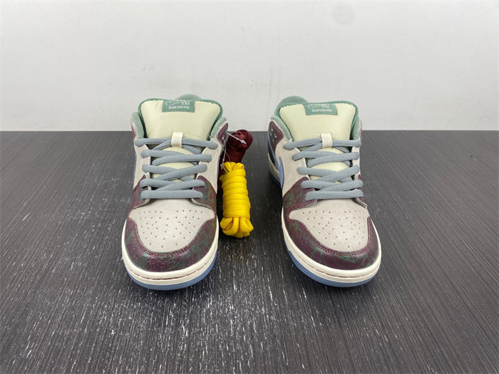 Crenshaw Skate Club x Nike SB Dunk Low FN4193-100
