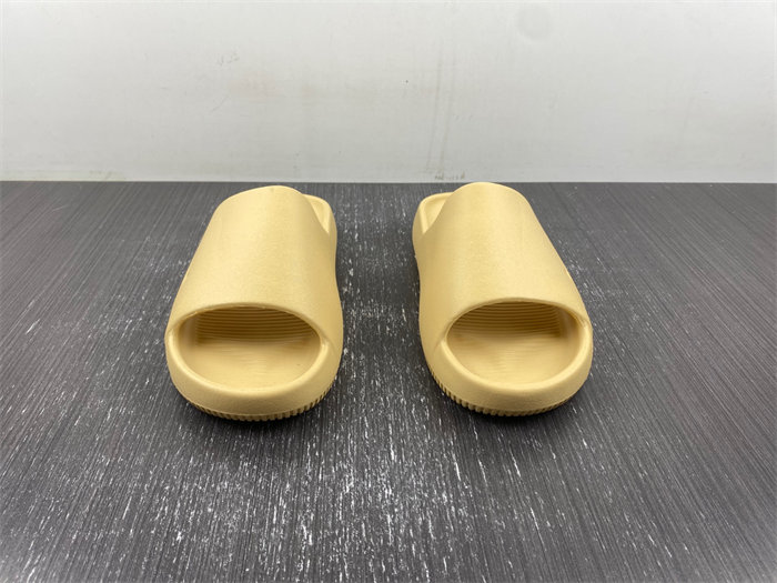 Nike Calm Slide FD4116-200