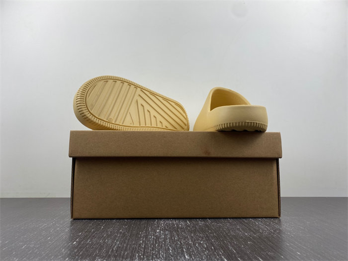 Nike Calm Slide FD4116-200