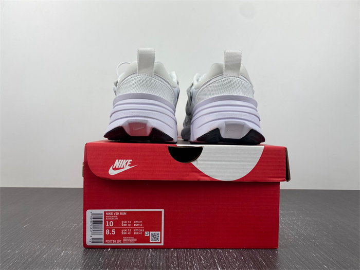NIKEV2K Runtekk FD0736-102