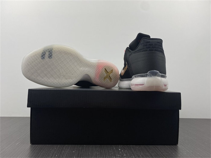 NIKE Kobe 10 EP 718762-091