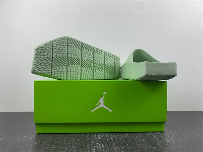Jordan Hex Slide DO8992-300
