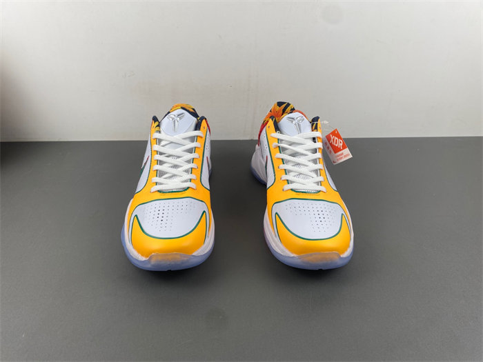ZOOM KOBE 5 PROTRO