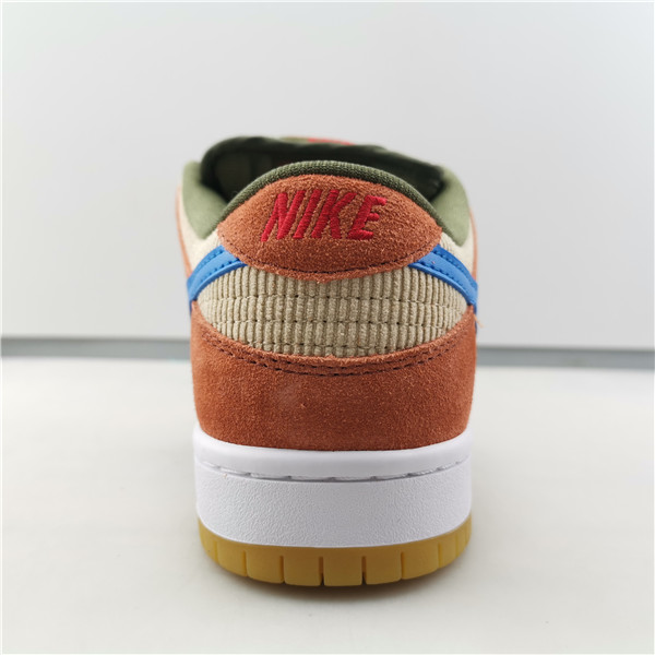 NIKE SB DUNK LOW PRO