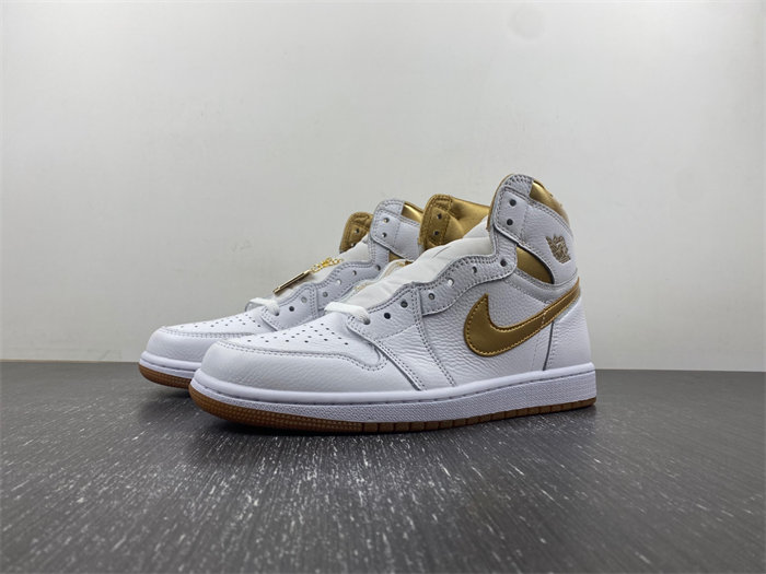 Jordan 1 Retro High OG Metallic Gold FD2596-107