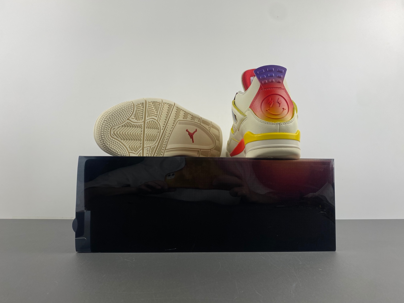 Balvin x Air Jordan4 FN0344-901