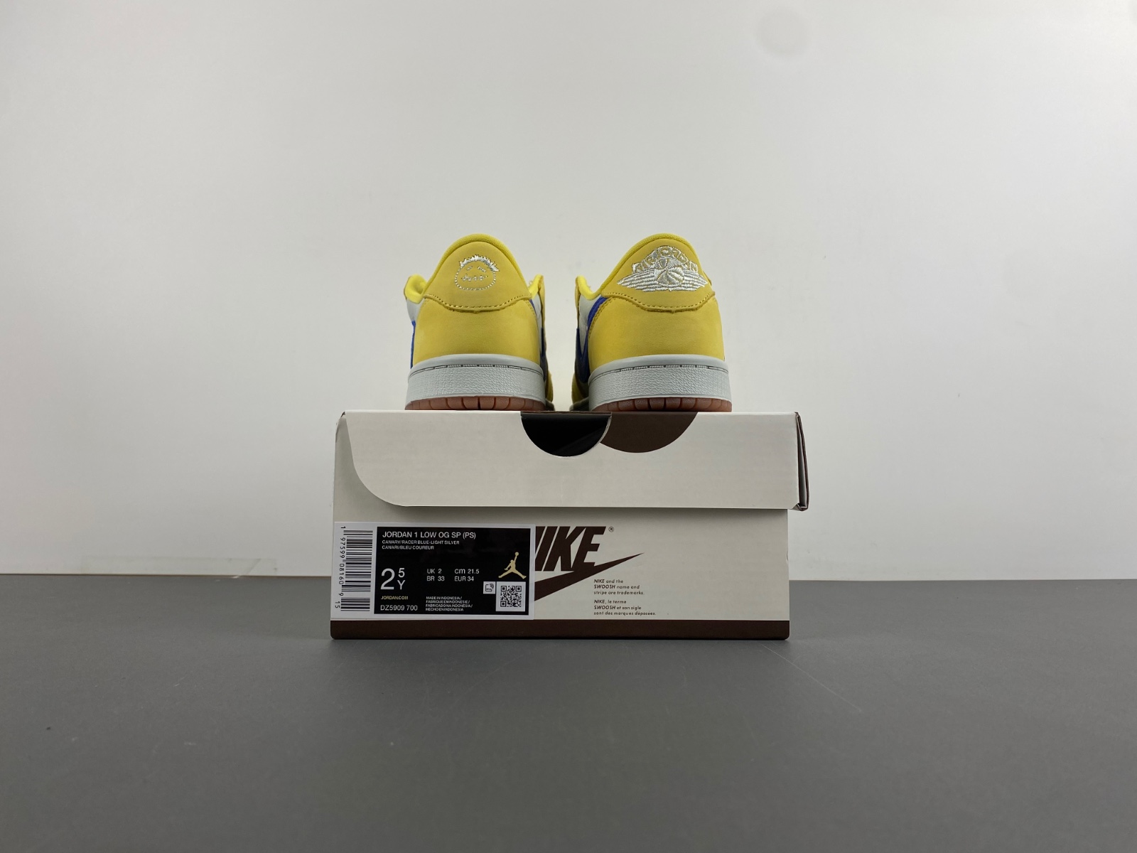 Travis Scott x Air Jordan 1 OG Low PS