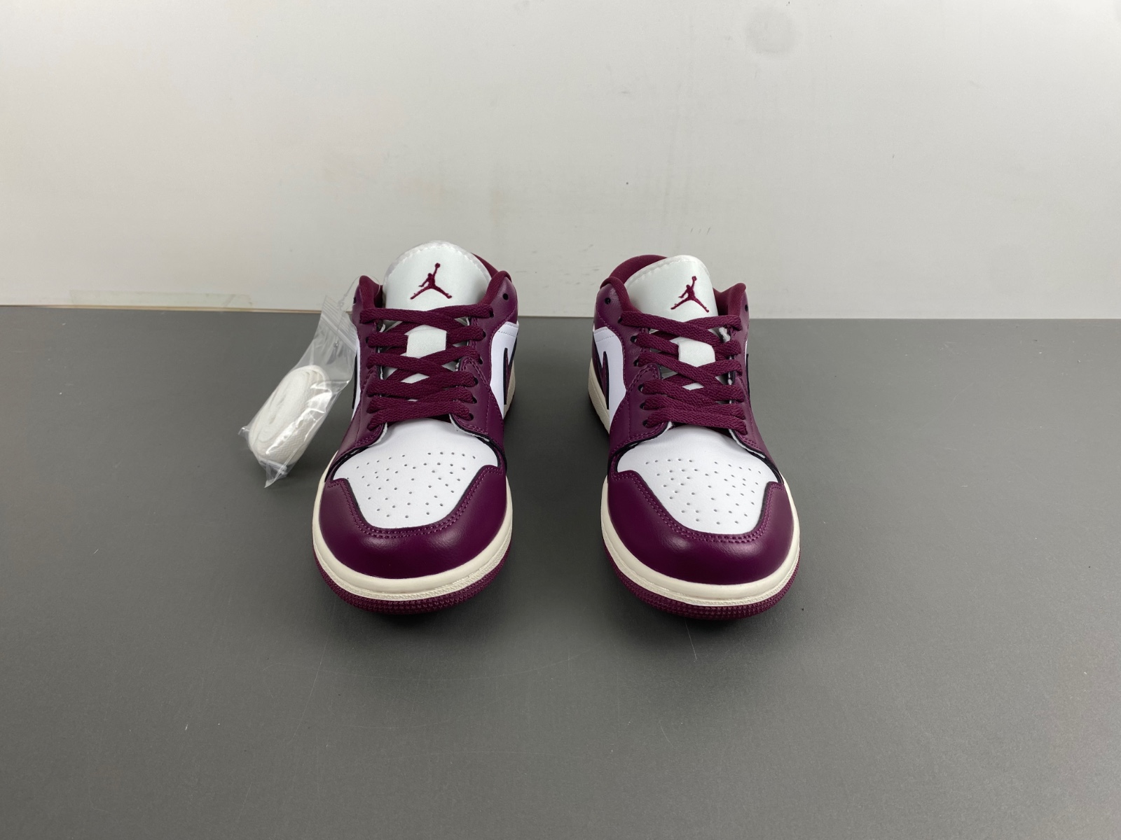 Air Jordan 1 Low Team Red DC0774-161