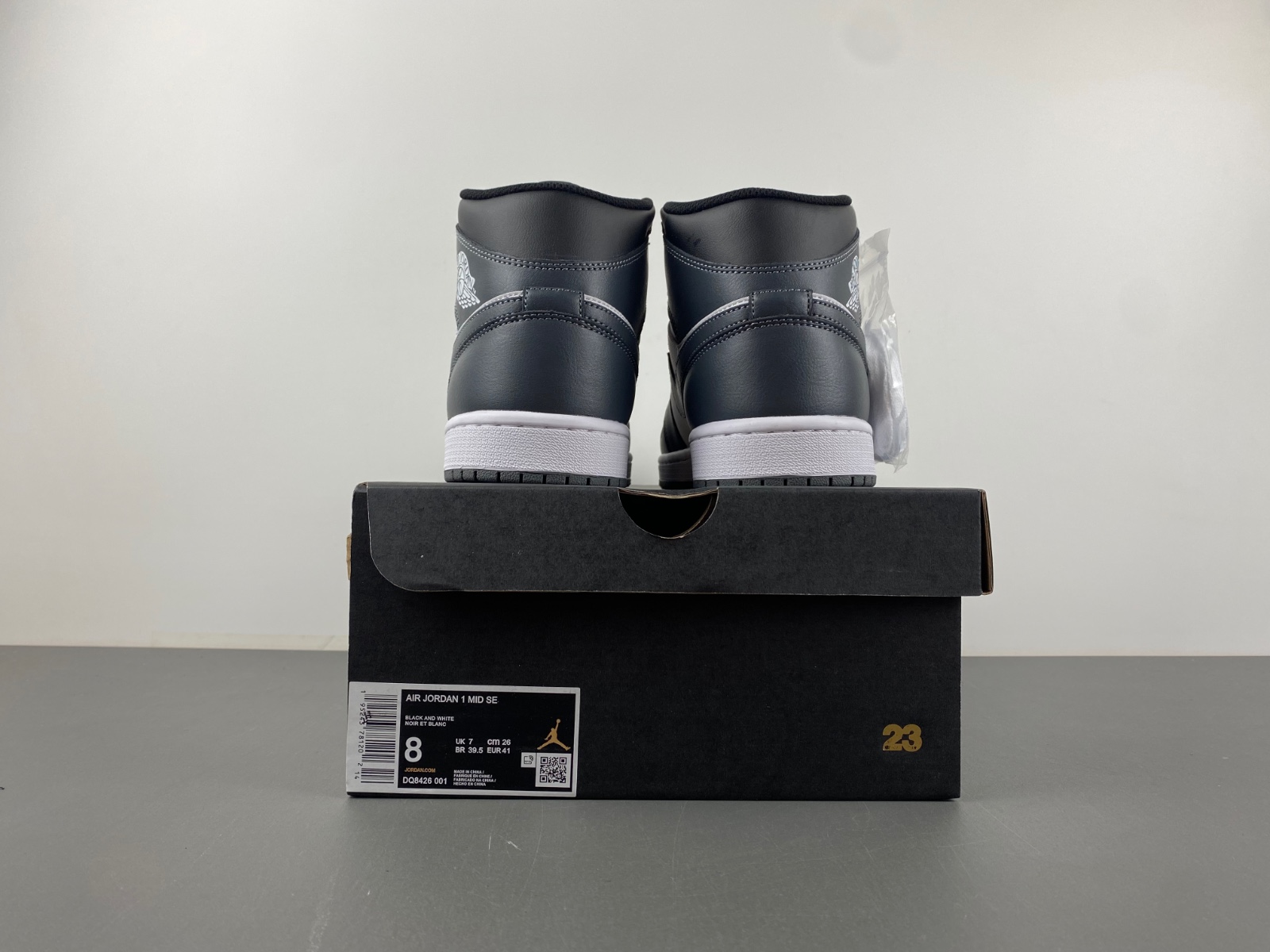Wmns Jordan 1 Mid