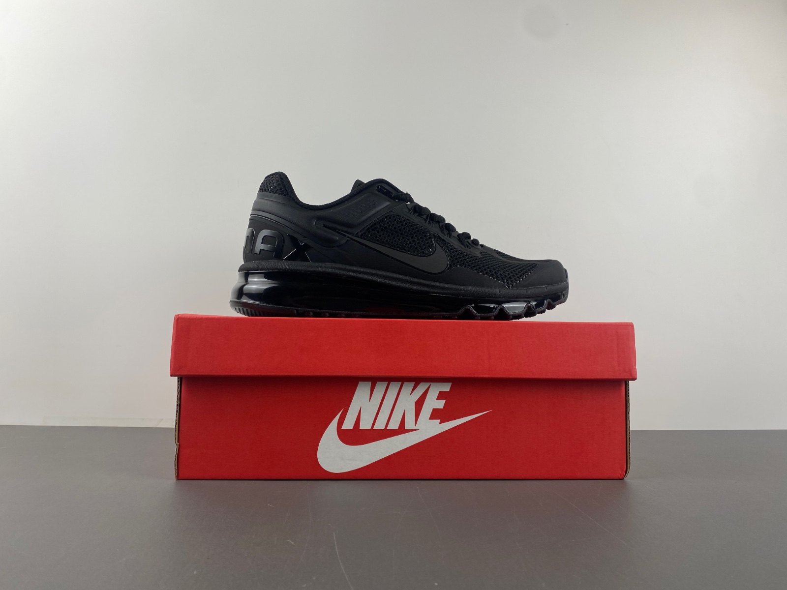 Nike Air Max 2013 FZ3156-010