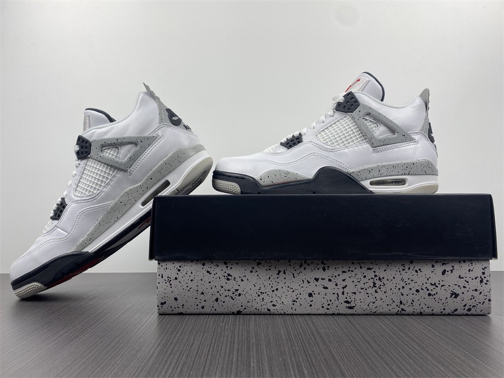 Air Jordan 4 White Cement 840606-192