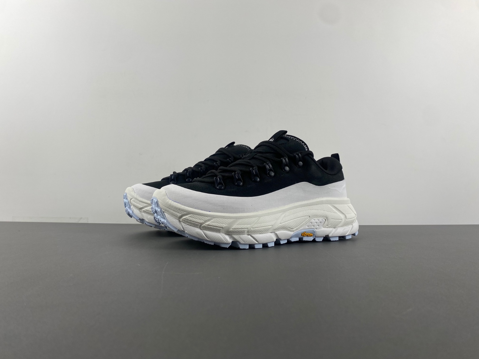HOKA ONE ONE Tor Summit 1147952