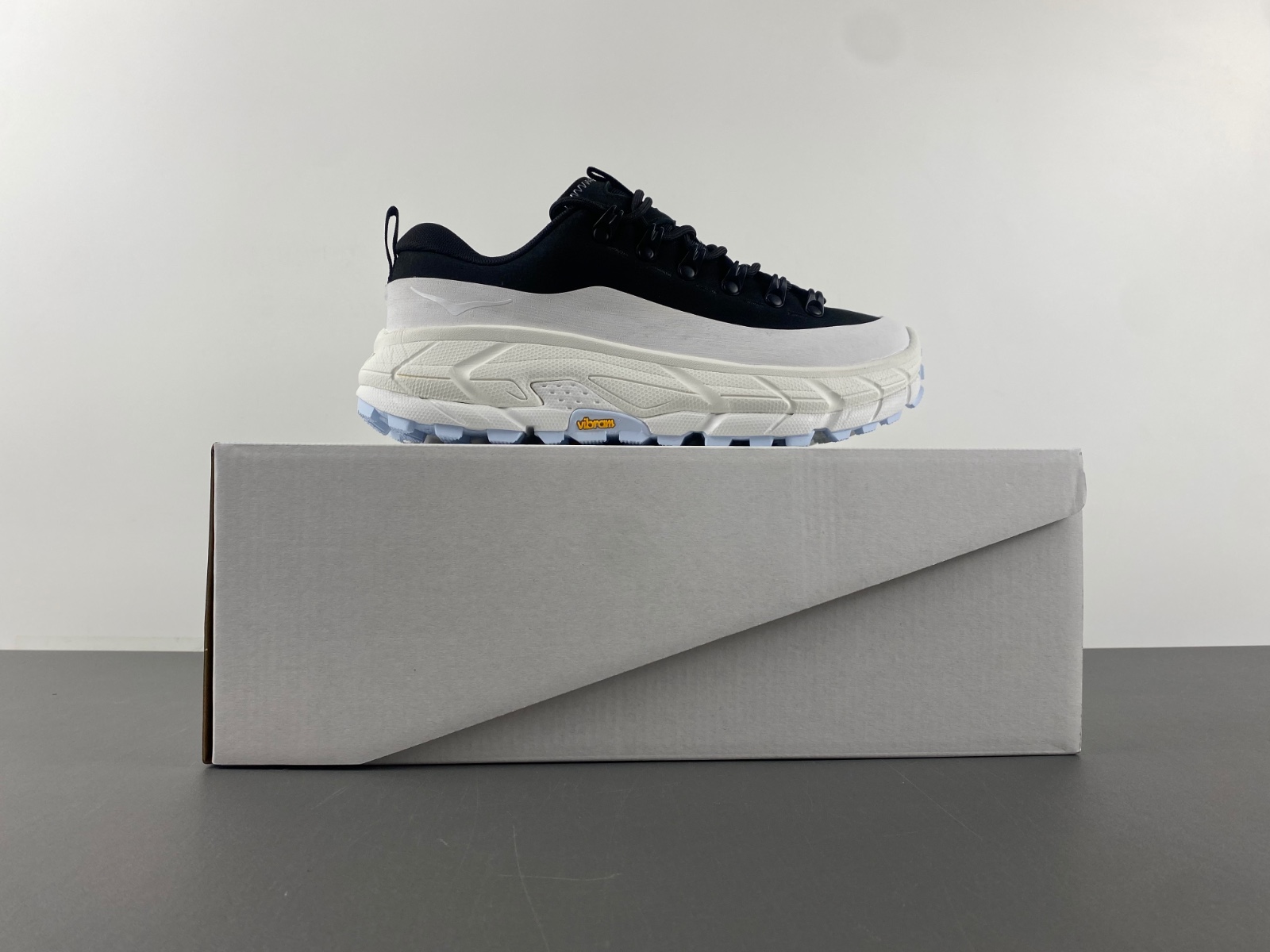 HOKA ONE ONE Tor Summit 1147952