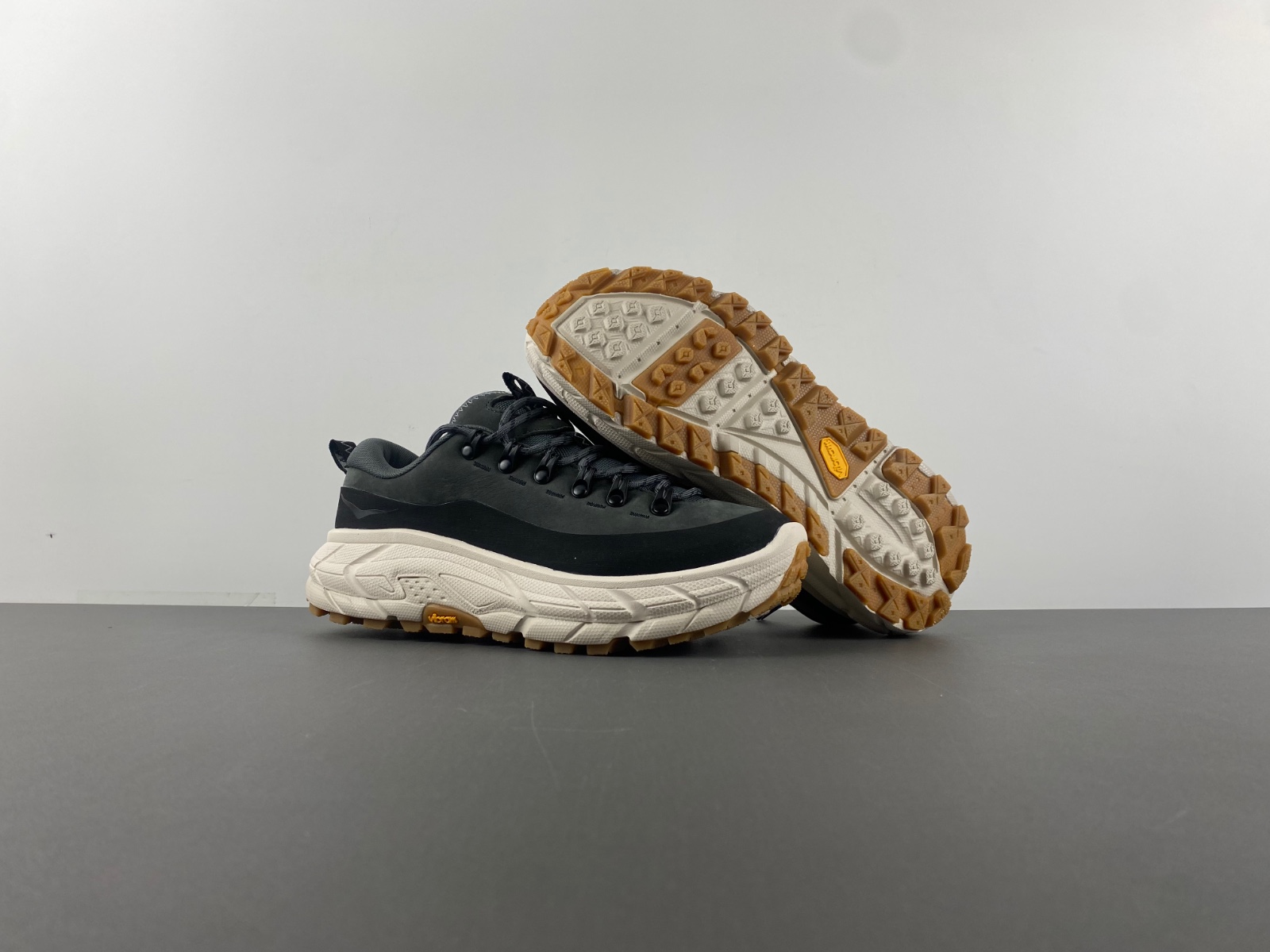 HOKA ONE ONE Tor Summit 1147952