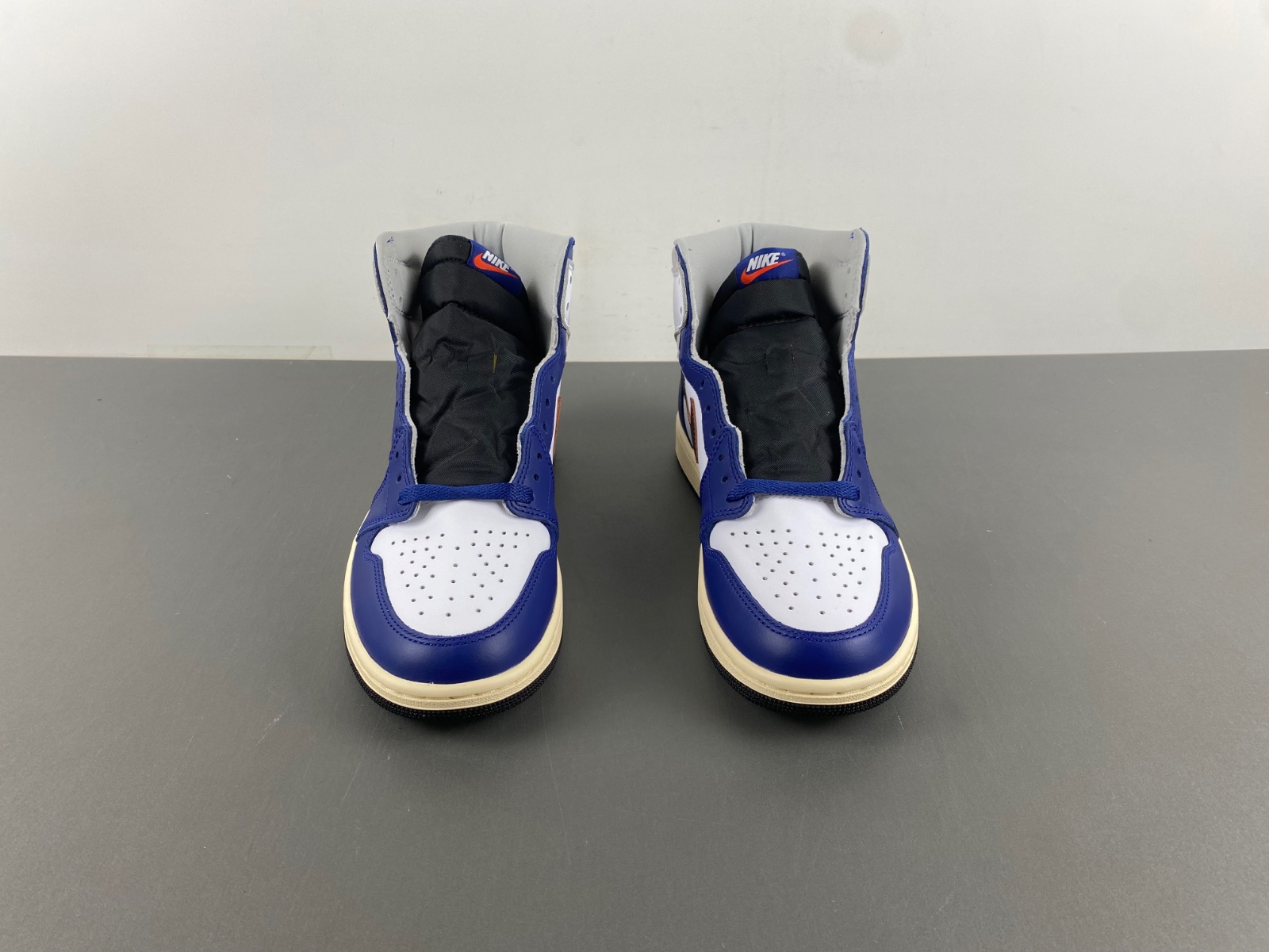 Air Jordan 1 High OG DZ5485-100