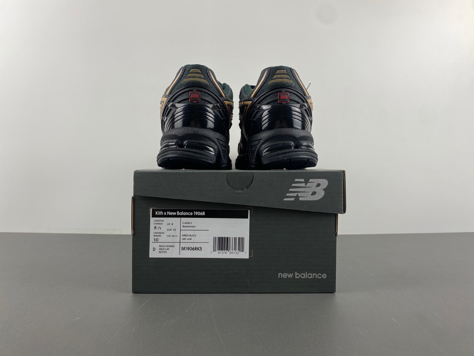 New Balance 1906R